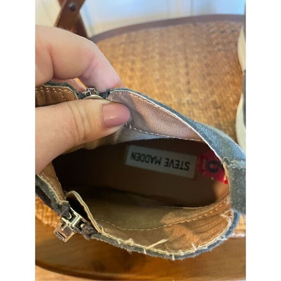 Steve Madden carlen grey platform booties size 6 - Picture 6 of 9
